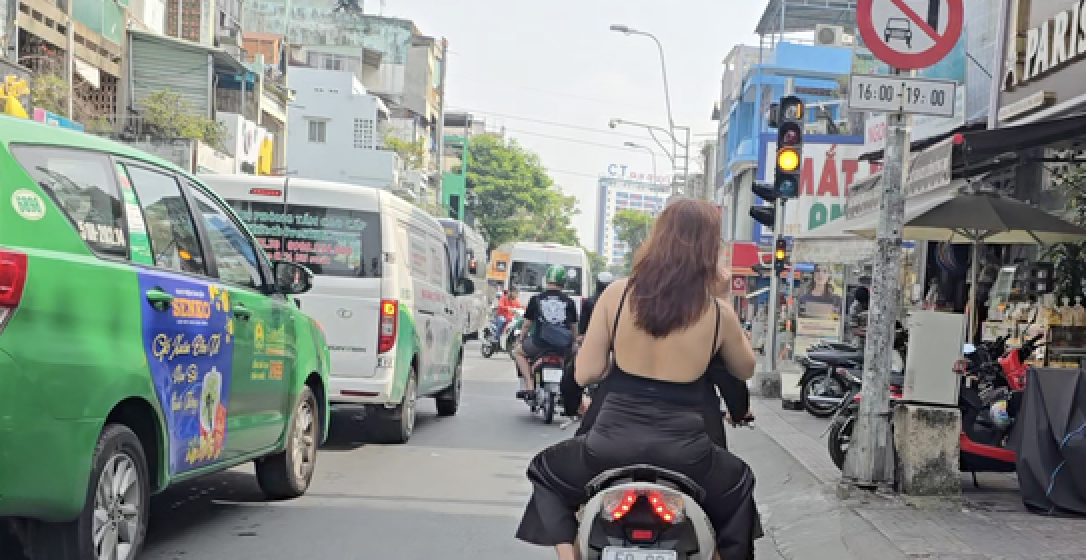 Một phường có tới hơn 2.100 trường hợp vi phạm giao thông/2 tháng, nhiều nhất cả nước- Ảnh 1.