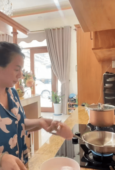 Vợ đảm miền Tây đi chợ hết 90 nghìn/ngày cho gia đình 4 người ăn 2 bữa, mỗi tháng hết 2,7 triệu tiền ăn mà chẳng ai tin nổi- Ảnh 5. Vợ đảm miền Tây đi chợ hết 90 nghìn/ngày cho gia đình 4 người ăn 2 bữa, mỗi tháng hết 2,7 triệu tiền ăn mà chẳng ai tin nổi- Ảnh 5.