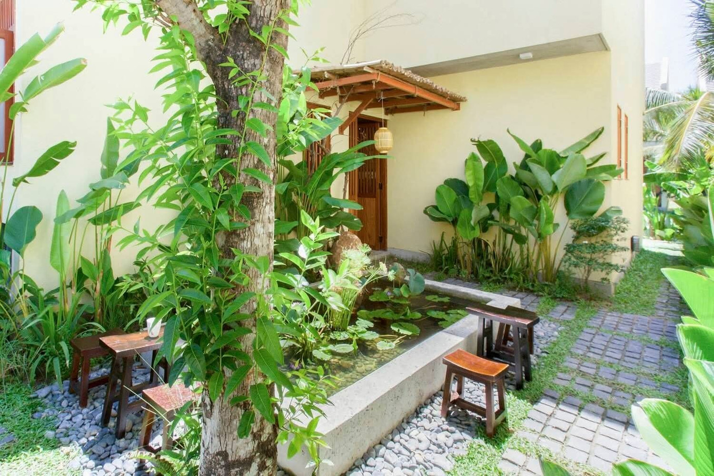 Cải tạo nhà cũ Hội An bằng gỗ và vải với không gian ấn tượng- Ảnh 3.