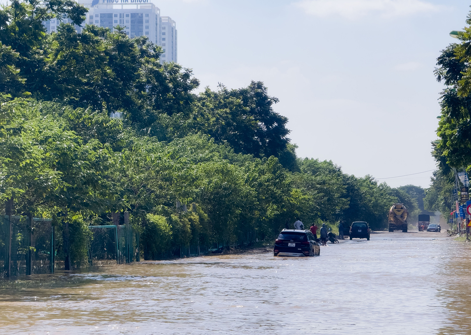 Không tin nổi đây là một nơi ở Hà Nội sau 5 ngày mưa lớn- Ảnh 18.