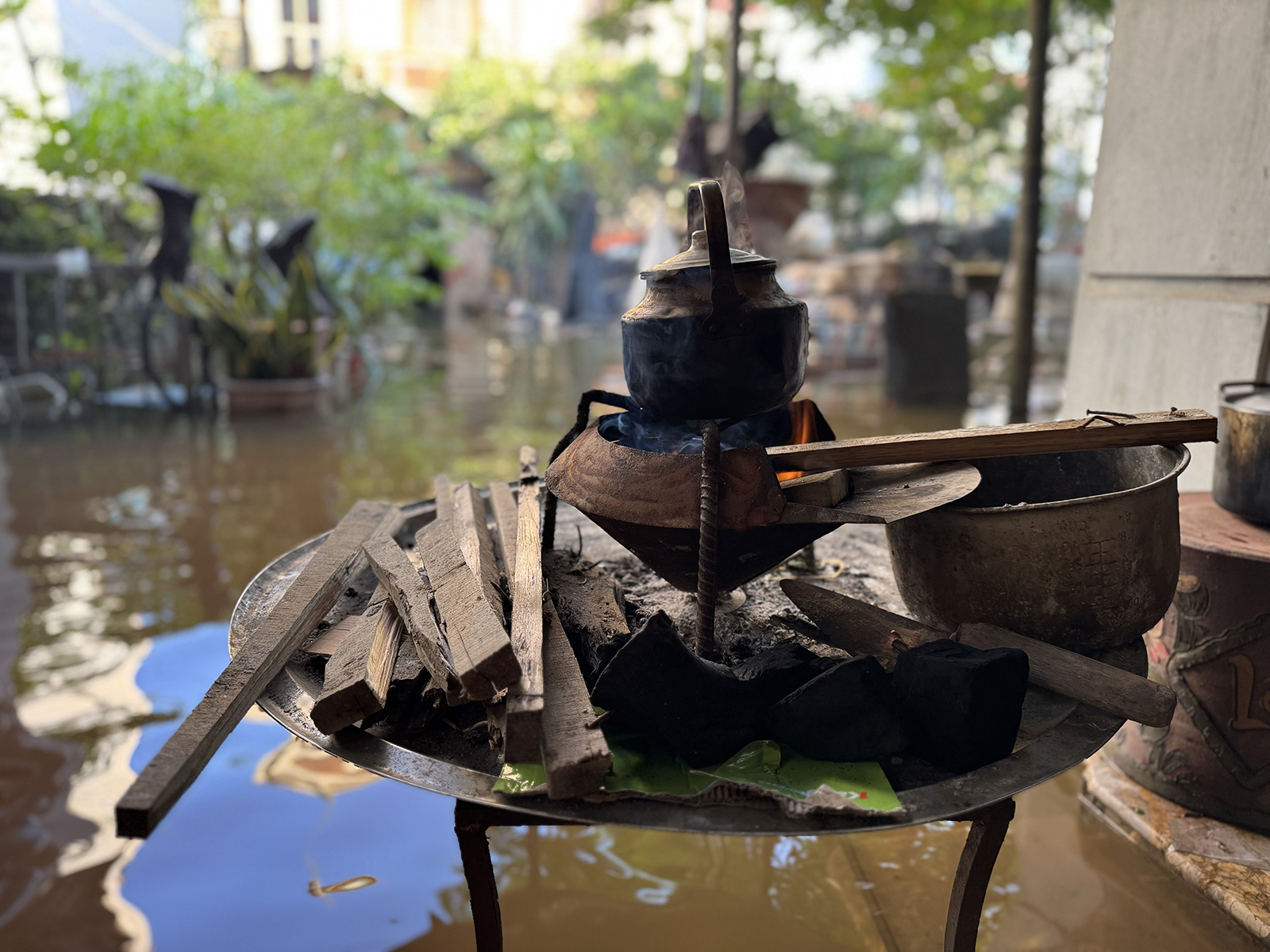 Không tin nổi đây là một nơi ở Hà Nội sau 5 ngày mưa lớn- Ảnh 14.