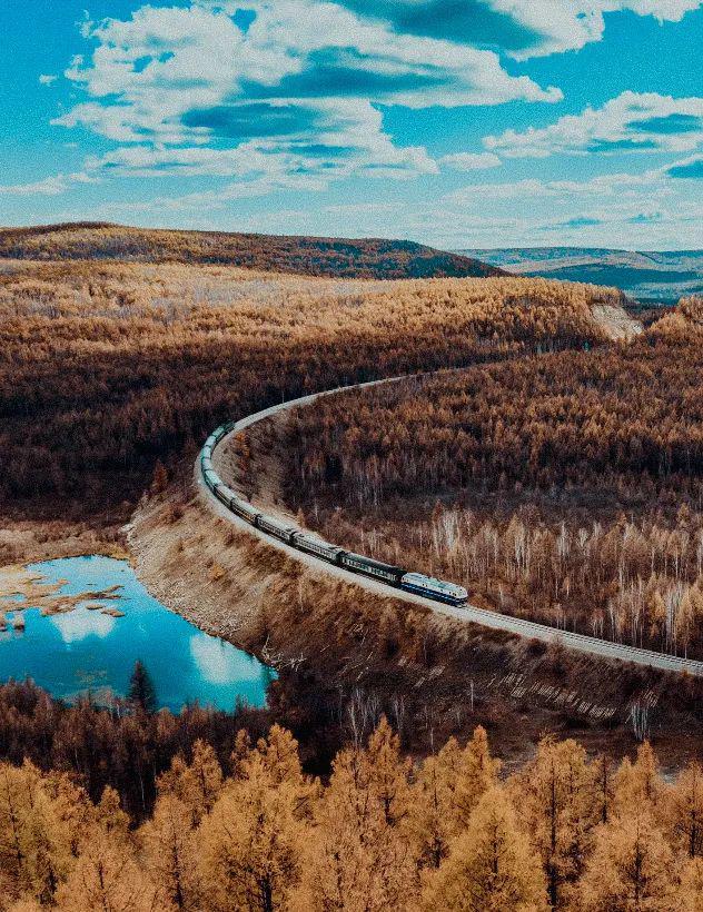 “Chuyến tàu tuyết đẹp nhất Trung Quốc” chạy hơn 1.200 km, giá vé chỉ từ 540.000 đồng, du khách nhận xét: “Như khách sạn di động đi lạc vào thế giới cổ tích”- Ảnh 5.