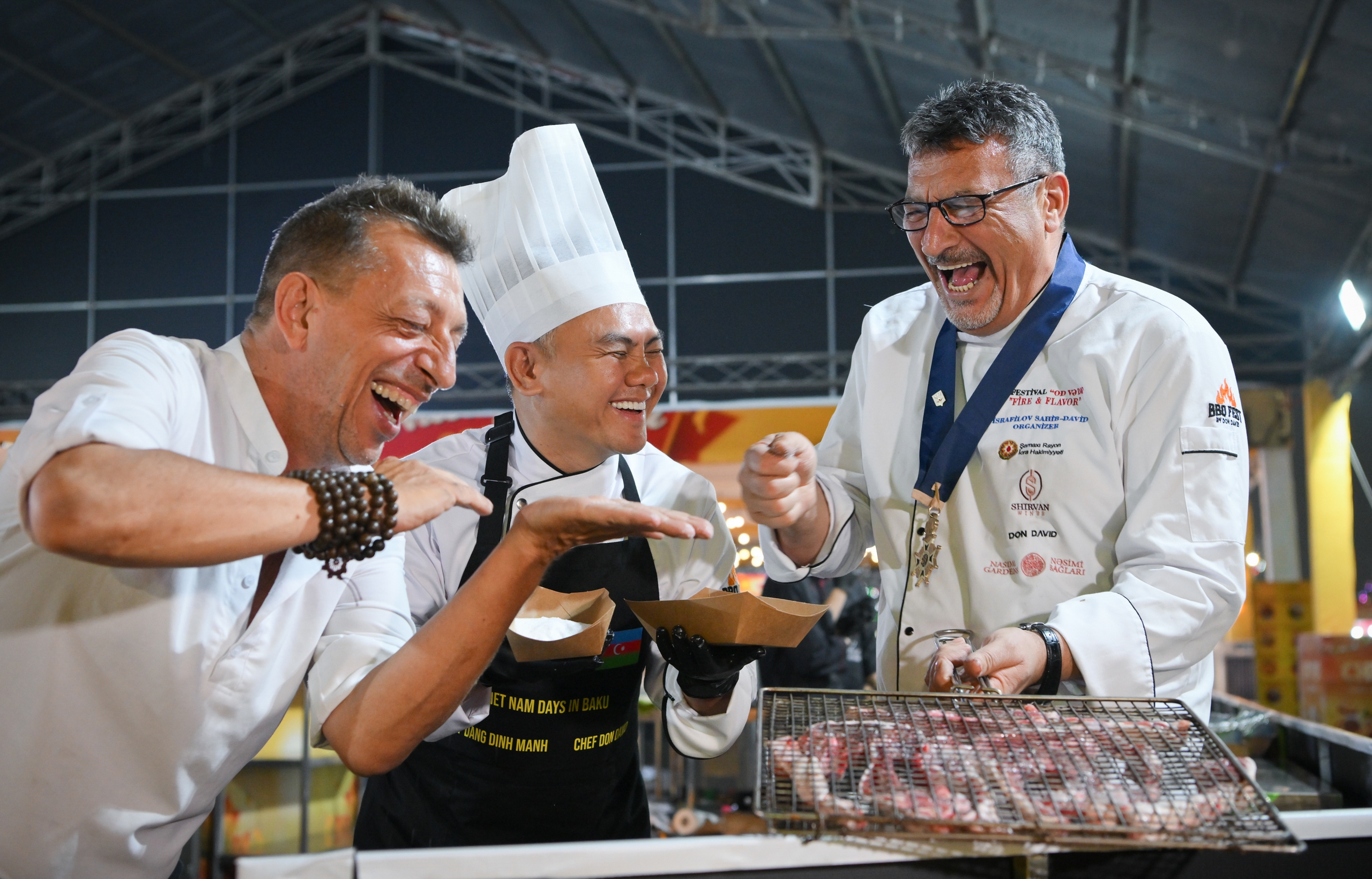 Sau hơn 1 năm khởi công, dự án "hot" nhất của tỷ phú Phạm Nhật Vượng tại Hà Nội giá đã tăng gần gấp đôi, hạ tầng xung quanh đầy bất ngờ- Ảnh 4. Sau hơn 1 năm khởi công, dự án "hot" nhất của tỷ phú Phạm Nhật Vượng tại Hà Nội giá đã tăng gần gấp đôi, hạ tầng xung quanh đầy bất ngờ- Ảnh 4.