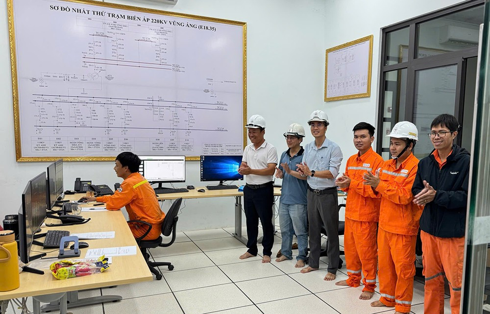 Hoàn thành toàn bộ dự án Trạm biến áp 220kV Vũng Áng và đấu nối- Ảnh 1. Hoàn thành toàn bộ dự án Trạm biến áp 220kV Vũng Áng và đấu nối- Ảnh 1.