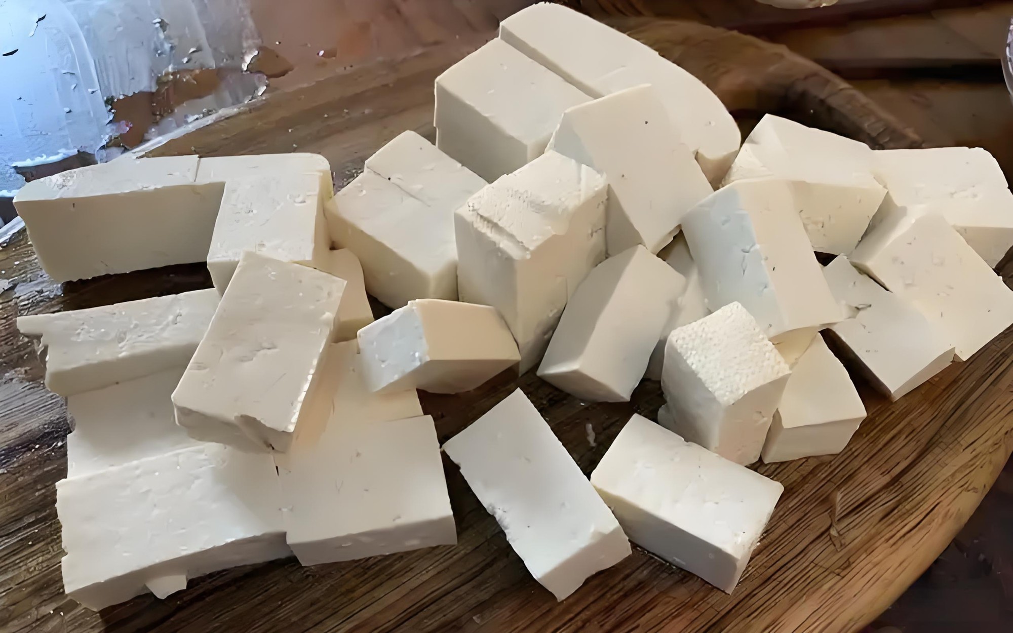 Hãy tránh xa ngay lập tức nếu thấy 3 loại đậu phụ này, đừng mua dù chúng có rẻ đến đâu!- Ảnh 2.