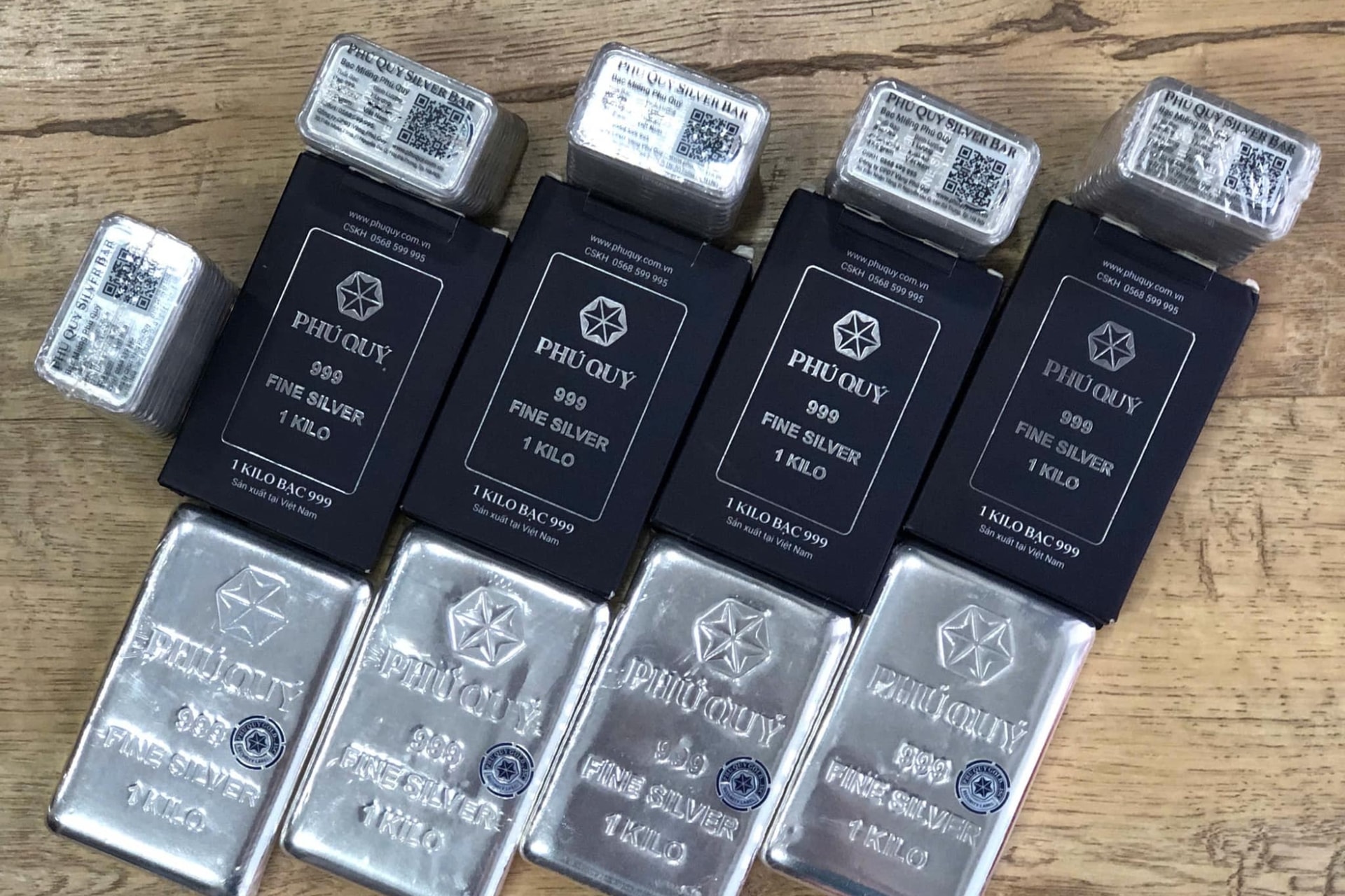 Giá bạc quay đầu giảm sau khi bất ngờ tăng vọt- Ảnh 1. Giá bạc quay đầu giảm sau khi bất ngờ tăng vọt- Ảnh 1.