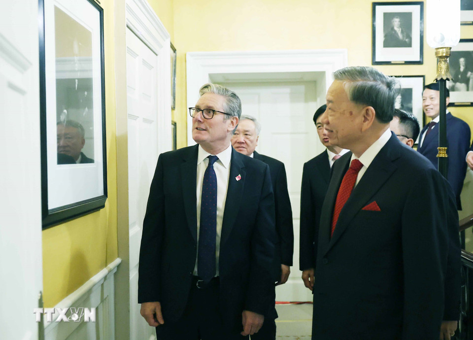 Việt Nam-Anh nâng cấp quan hệ lên Đối tác chiến lược toàn diện- Ảnh 10. Việt Nam-Anh nâng cấp quan hệ lên Đối tác chiến lược toàn diện- Ảnh 10.