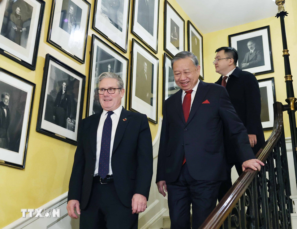 Việt Nam-Anh nâng cấp quan hệ lên Đối tác chiến lược toàn diện- Ảnh 11. Việt Nam-Anh nâng cấp quan hệ lên Đối tác chiến lược toàn diện- Ảnh 11.