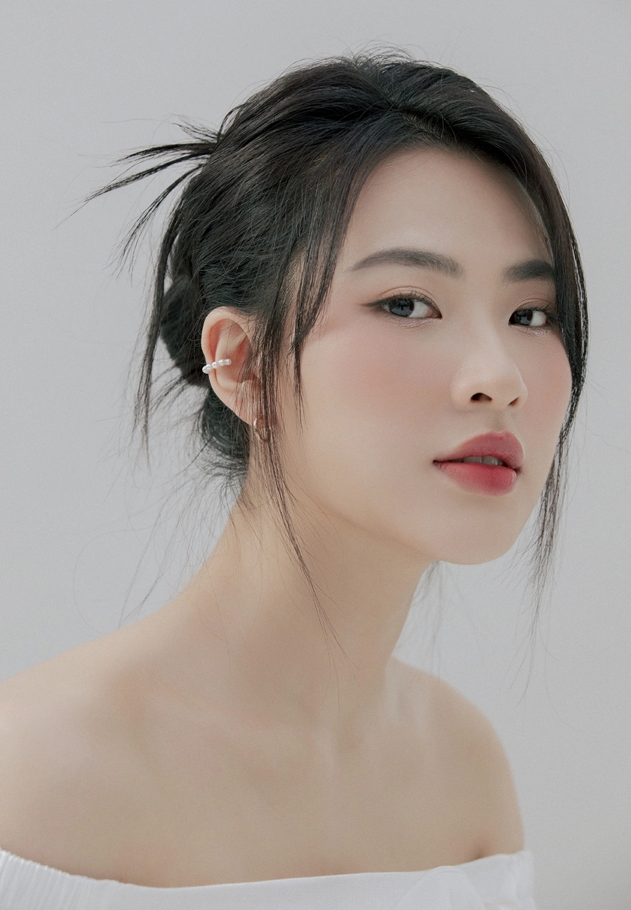 Cặp sao Vbiz công khai tình tứ sau 4 năm bị đồn hẹn hò: Nhà gái đẹp như Lưu Diệc Phi, nhà trai triệu người mê đắm- Ảnh 5. Cặp sao Vbiz công khai tình tứ sau 4 năm bị đồn hẹn hò: Nhà gái đẹp như Lưu Diệc Phi, nhà trai triệu người mê đắm- Ảnh 5.