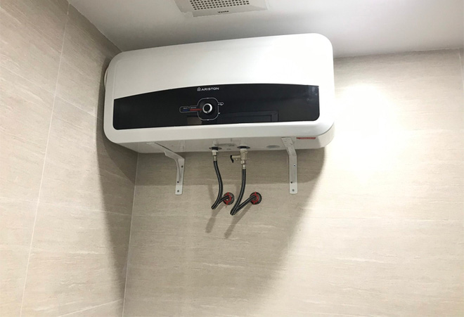 Bé trai 17 tháng bỏng toàn thân do bình nóng lạnh phát nổ: Nguyên nhân từ thói quen của nhiều gia đình- Ảnh 5. Bé trai 17 tháng bỏng toàn thân do bình nóng lạnh phát nổ: Nguyên nhân từ thói quen của nhiều gia đình- Ảnh 5.