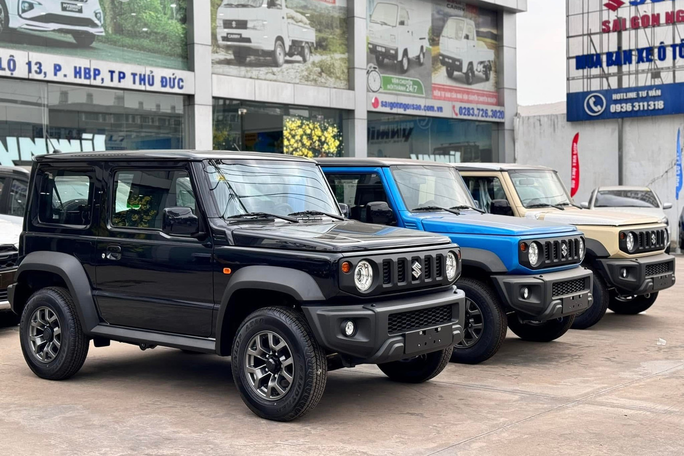 Hết thời 'bia kèm lạc', Suzuki Jimny giảm giá mạnh để xả hàng- Ảnh 1. Hết thời 'bia kèm lạc', Suzuki Jimny giảm giá mạnh để xả hàng- Ảnh 1.
