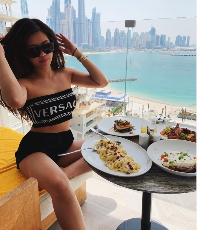 Quá khứ "dậy sóng" của em chồng Hà Tăng- Ảnh 8.