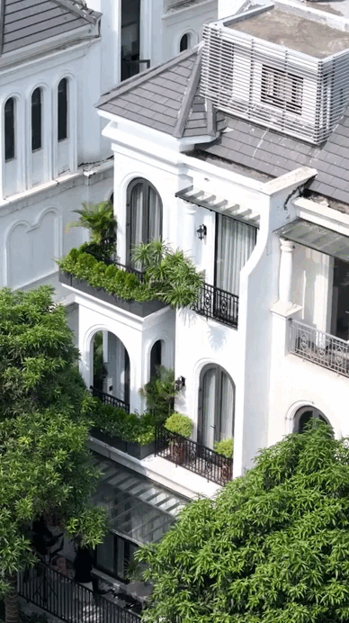 Biệt thự của Đoàn Văn Hậu - Doãn Hải My bị chê- Ảnh 4.