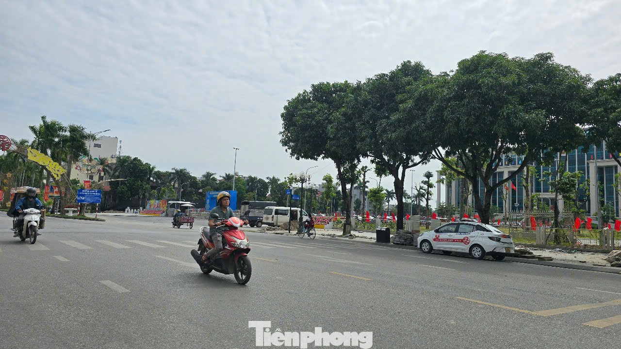 Cận cảnh những tuyến phố, khu vực có giá đất đề xuất cao nhất Hà Nội- Ảnh 12.