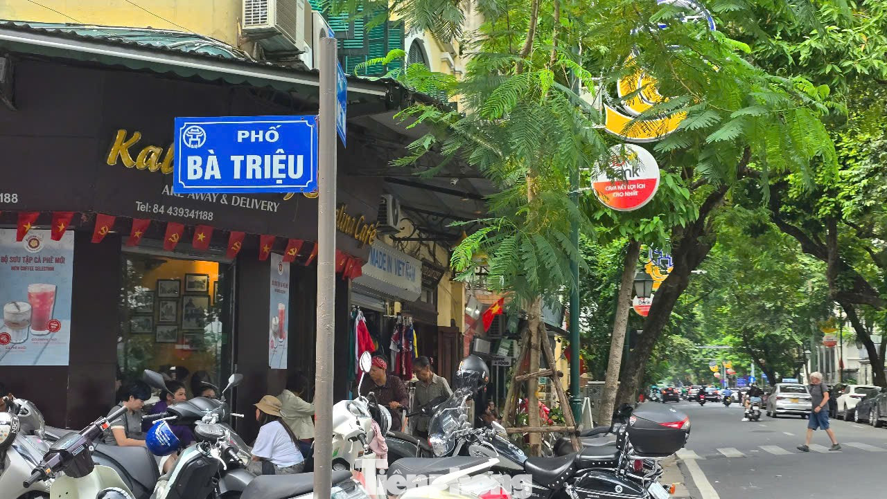 Cận cảnh những tuyến phố, khu vực có giá đất đề xuất cao nhất Hà Nội- Ảnh 2.