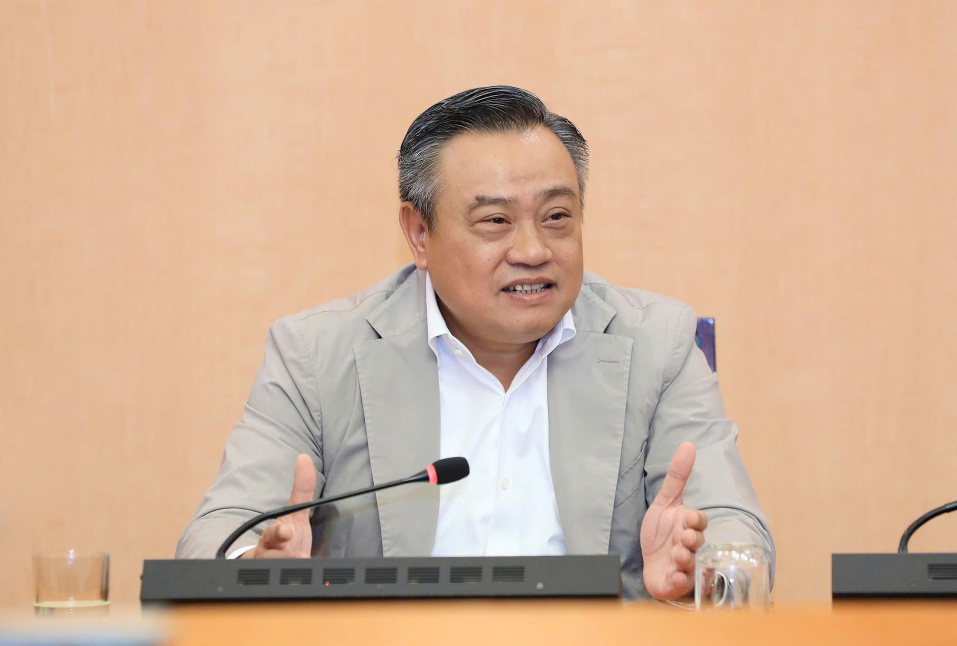 Hà Nội thống nhất cơ chế vận hành, tăng tốc các dự án đường sắt đô thị- Ảnh 3. Hà Nội thống nhất cơ chế vận hành, tăng tốc các dự án đường sắt đô thị- Ảnh 3.