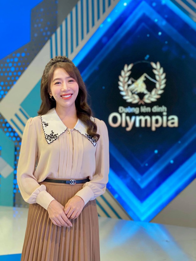 MC VTV giàu nhất nhì nhà đài, hiếm người biết- Ảnh 1.