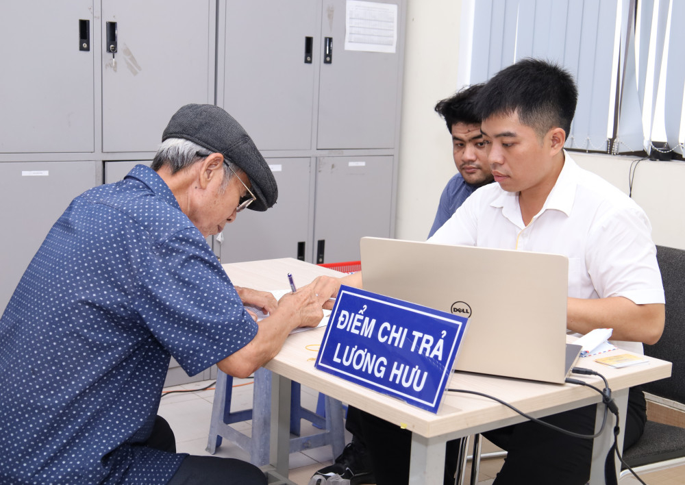 Cảnh báo thủ đoạn lừa đảo tinh vi qua Zalo, người cao tuổi, người tham gia BHYT, BHXH cần tuyệt đối cảnh giác- Ảnh 1. Cảnh báo thủ đoạn lừa đảo tinh vi qua Zalo, người cao tuổi, người tham gia BHYT, BHXH cần tuyệt đối cảnh giác- Ảnh 1.