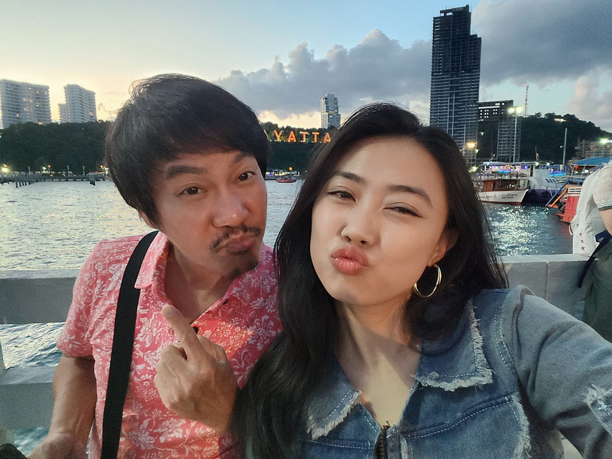 Nữ nghệ sĩ dành cả thanh xuân cho danh hài Việt hơn 30 tuổi, cưới 10 năm không sinh con vẫn hạnh phúc- Ảnh 5. Nữ nghệ sĩ dành cả thanh xuân cho danh hài Việt hơn 30 tuổi, cưới 10 năm không sinh con vẫn hạnh phúc- Ảnh 5.