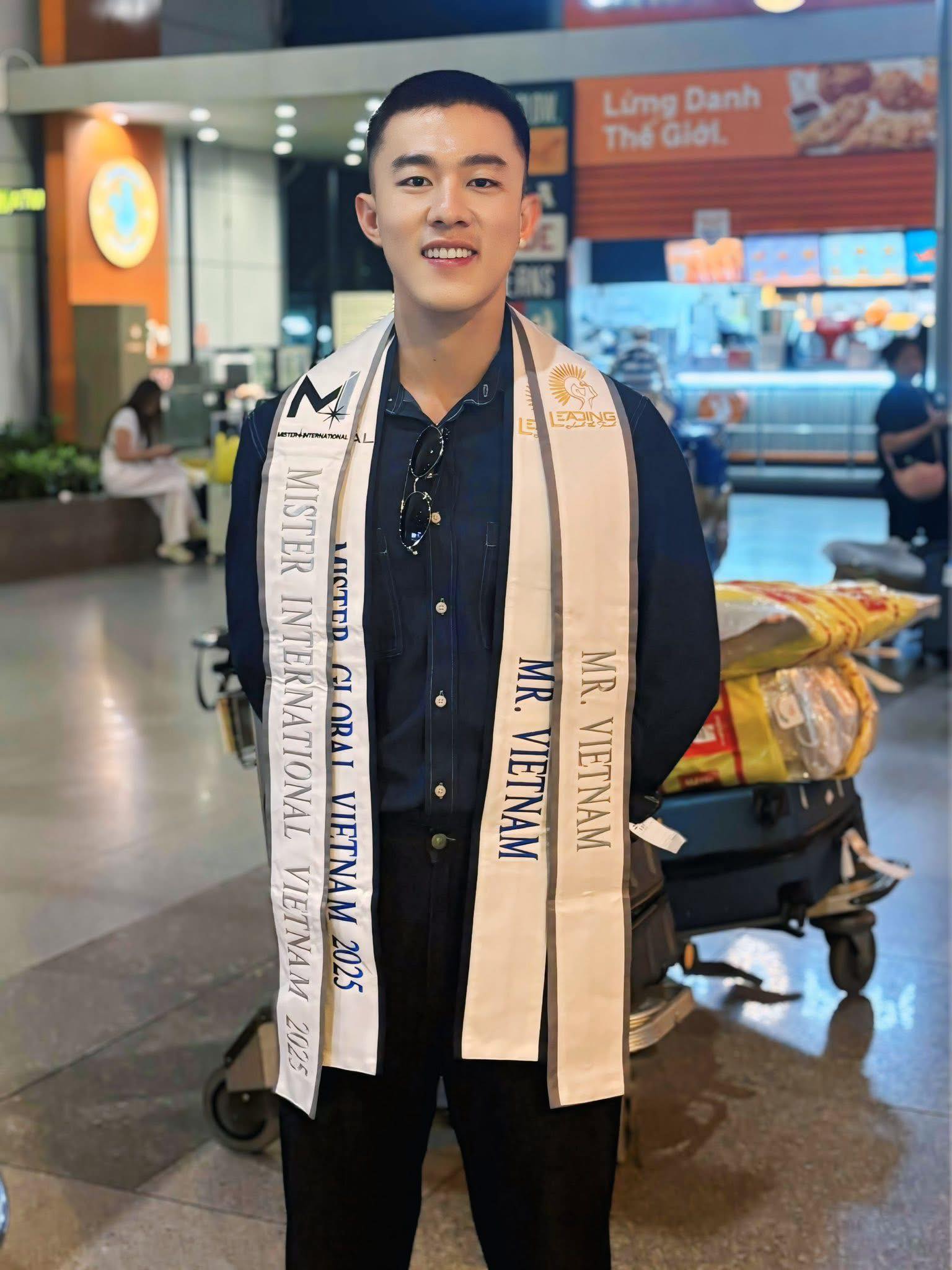 Tình trạng của Công Vinh sau gần 1 tháng nhập viện cấp cứu- Ảnh 5. Tình trạng của Công Vinh sau gần 1 tháng nhập viện cấp cứu- Ảnh 5.