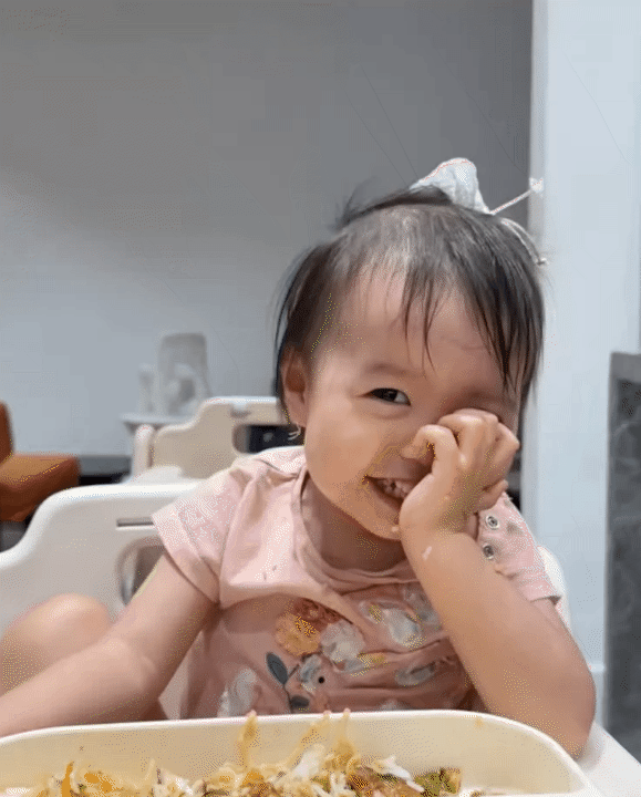 Cho con học trường quốc tế với học phí 400 triệu/năm, bố bỉm Tuấn Dương Cho con học trường quốc tế với học phí 400 triệu/năm, bố bỉm Tuấn Dương