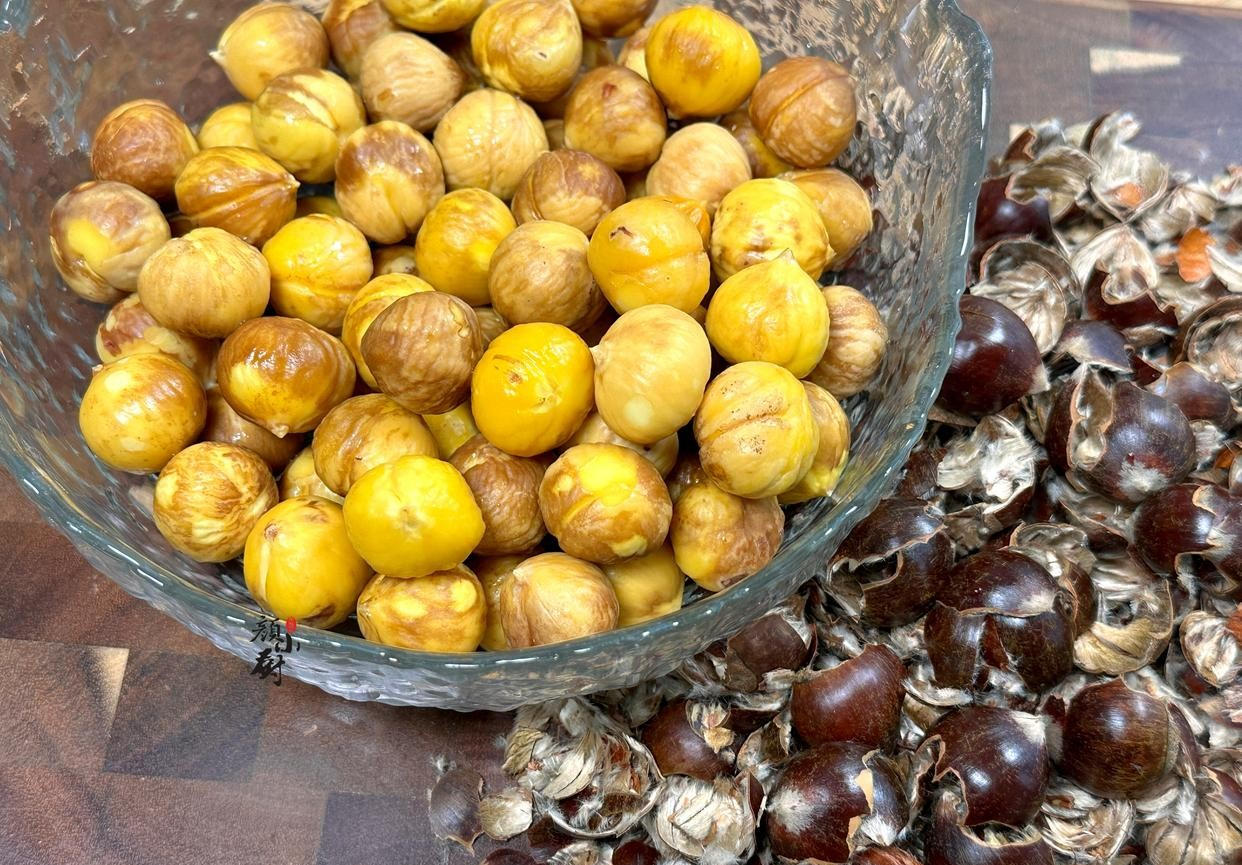 Bí quyết cấp đông hạt dẻ chuẩn bếp nhà: Lấy ra nấu ngay, dẻo bùi như mới bóc, trữ một lần ăn ngon tới Tết- Ảnh 5. Bí quyết cấp đông hạt dẻ chuẩn bếp nhà: Lấy ra nấu ngay, dẻo bùi như mới bóc, trữ một lần ăn ngon tới Tết- Ảnh 5.