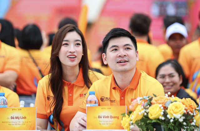 Hai nàng hậu "về làm dâu hào môn": Đỗ Mỹ Linh giữ ghế Phó chủ tịch T&T Retail, Phương Nhi là cổ đông công ty 1.000 tỷ của Vingroup- Ảnh 3. Hai nàng hậu