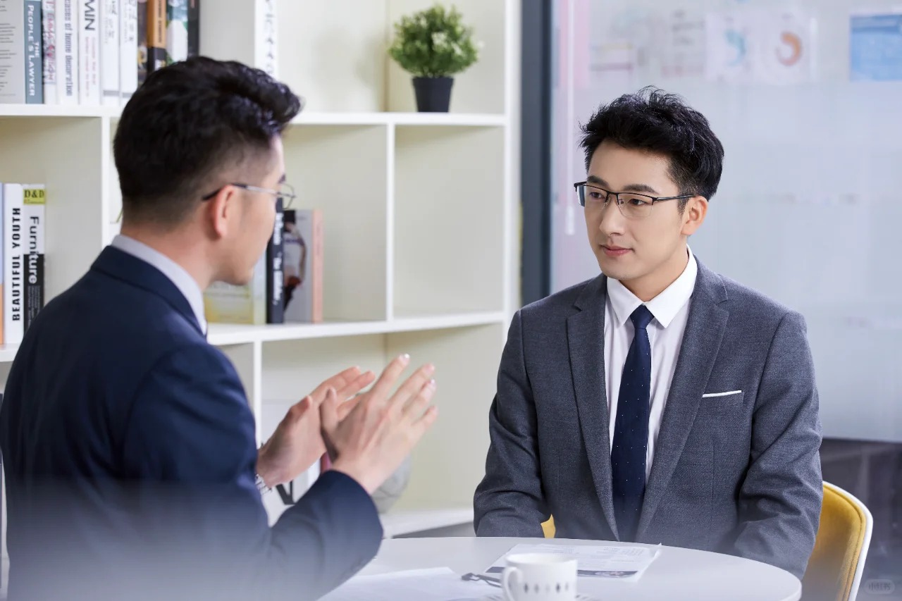 Người EQ thấp sẽ đáp "vâng ạ" khi sếp yêu cầu điều này, tưởng ngoan mà hoá... dại- Ảnh 1. Người EQ thấp sẽ đáp "vâng ạ" khi sếp yêu cầu điều này, tưởng ngoan mà hoá... dại- Ảnh 1.