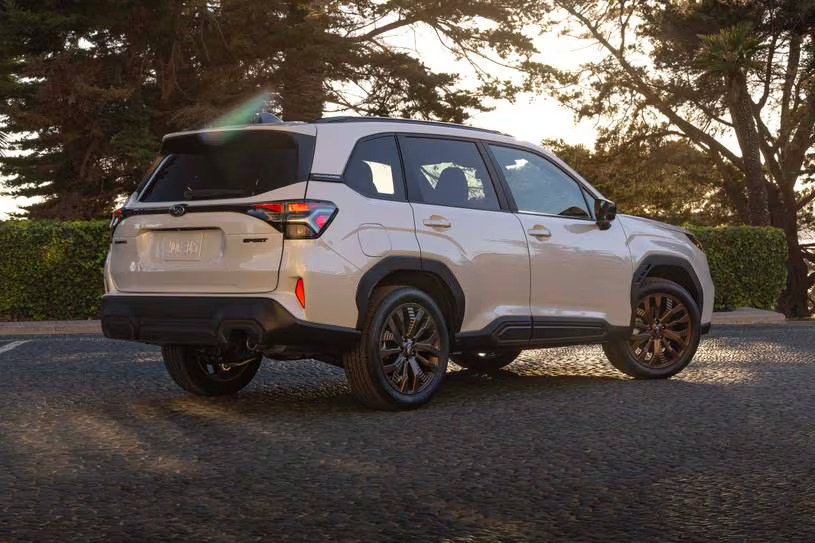Subaru Forester giảm giá mạnh tại đại lý, dọn kho chờ đời mới sắp ra mắt: Bản đắt nhất còn 919 triệu đồng, ‘dễ thở’ hơn trước CX-5, Territory- Ảnh 8.