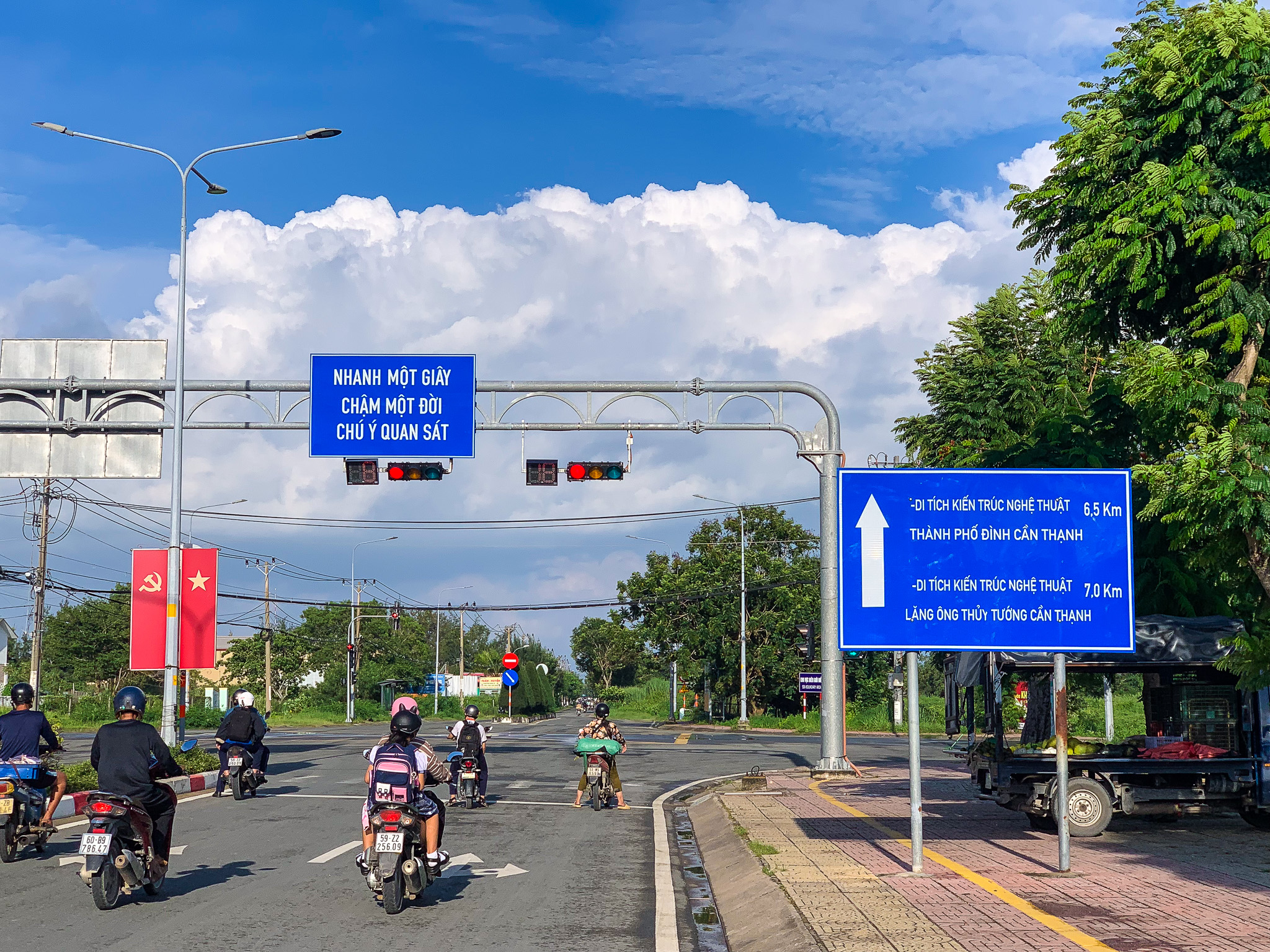 Toàn cảnh khu vực sẽ xây nhà hát có sức chứa lớn nhất Đông Nam Á, công viên dài 4 km, dự kiến đón 6 triệu lượt khách/năm- Ảnh 6.