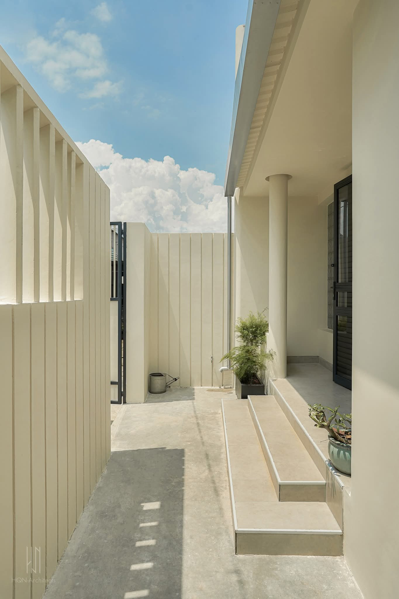 Nhà 85m2 có sân vườn lấy ánh sáng- Ảnh 6.