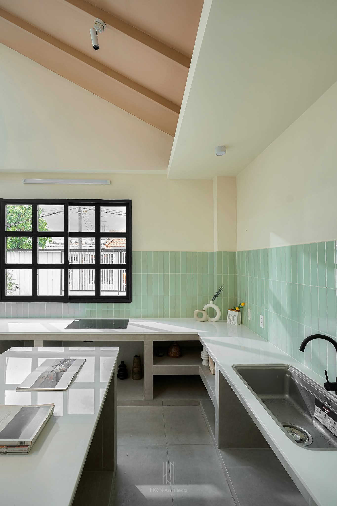 Nhà 85m2 có sân vườn lấy ánh sáng- Ảnh 14.