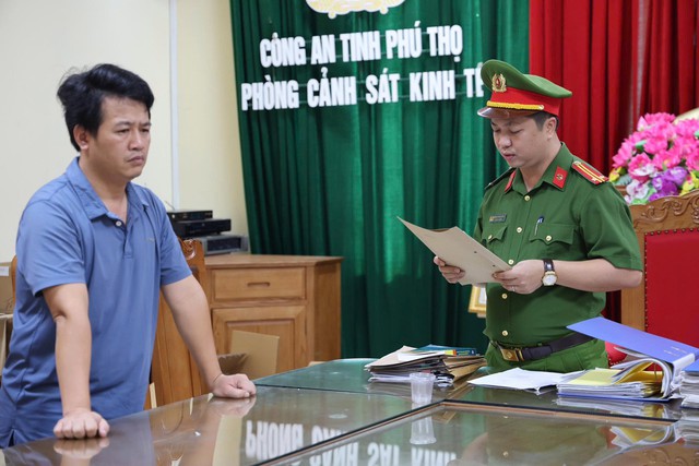 Bắt tạm giam giám đốc Phan Thế Hoài và em trai Phan Bạch Thông- Ảnh 2. Bắt tạm giam giám đốc Phan Thế Hoài và em trai Phan Bạch Thông- Ảnh 2.