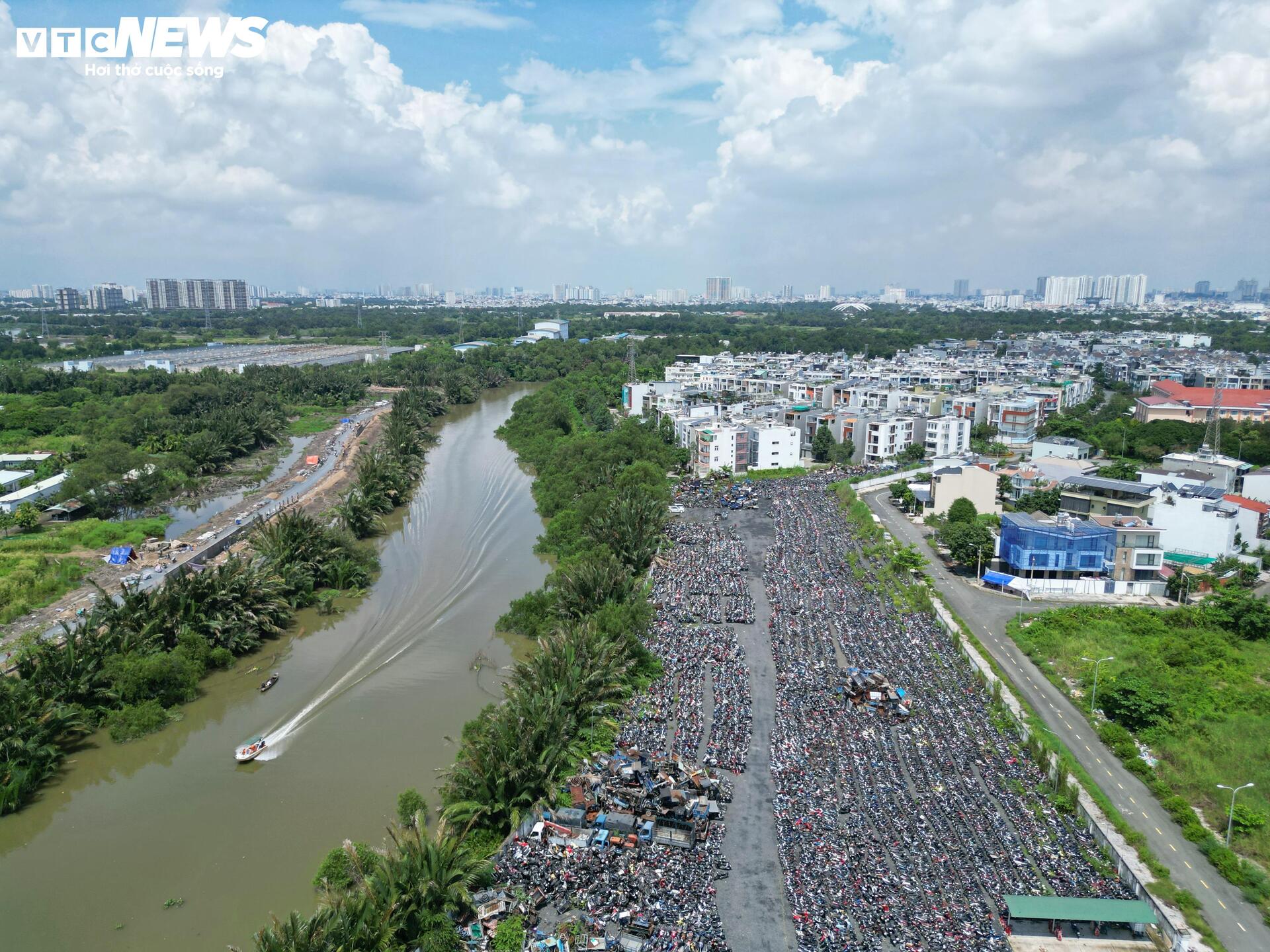 TP.HCM đấu giá thành công hơn 1.600 phương tiện vi phạm, thu hơn 3 tỷ đồng- Ảnh 2.