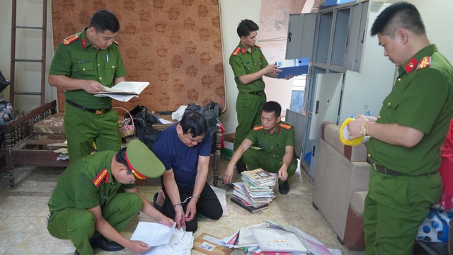Bắt tạm giam, khám xét nơi ở của Nguyễn Văn Trình- Ảnh 4.