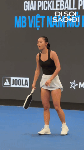 Alix Trương là ai mà hot đùng đùng, xả loạt ảnh ở Việt Nam toàn thấy đánh pickleball và ăn bánh mì?- Ảnh 5. Alix Trương là ai mà hot đùng đùng, xả loạt ảnh ở Việt Nam toàn thấy đánh pickleball và ăn bánh mì?- Ảnh 5.