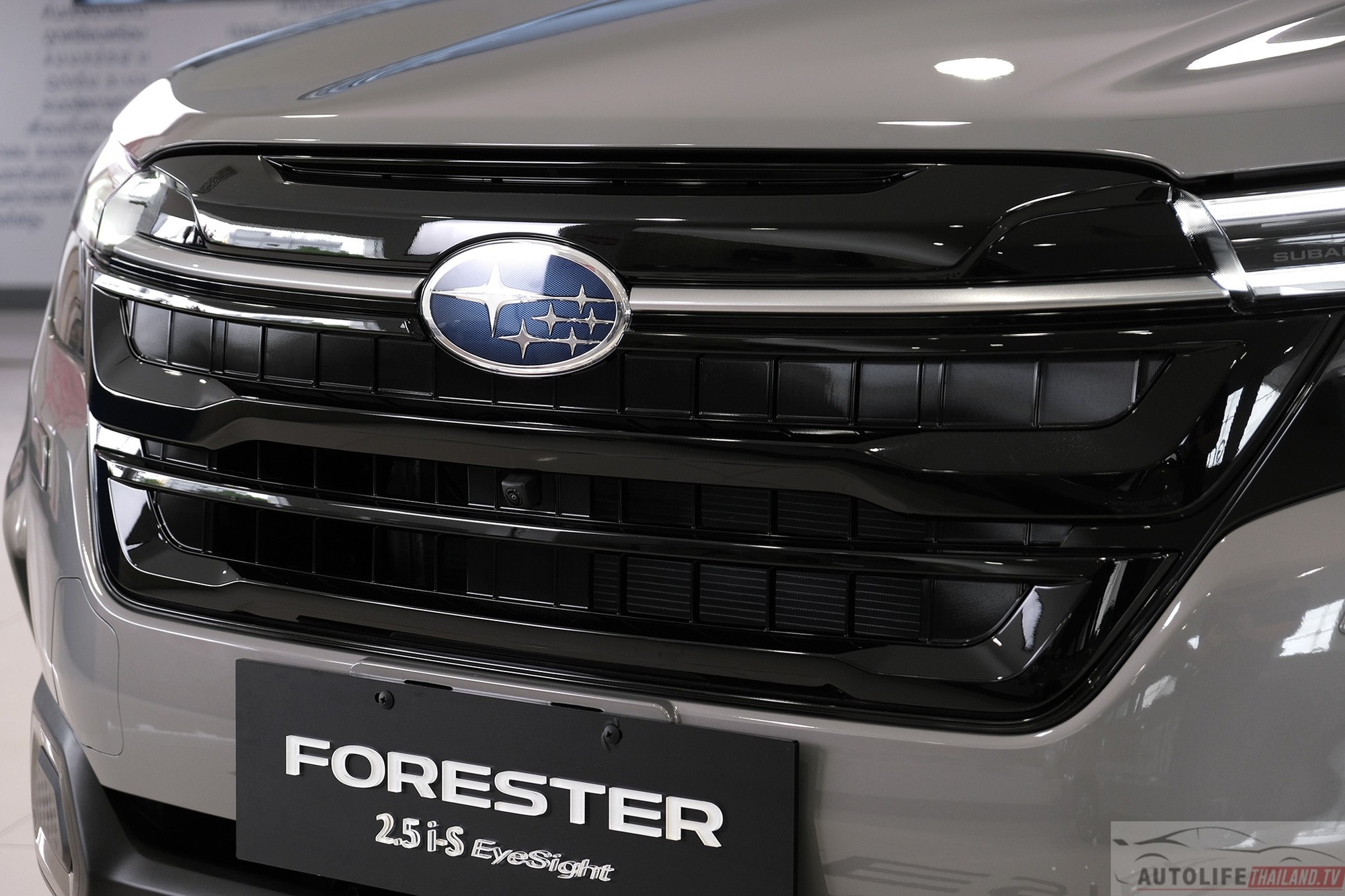 Subaru Forester 2026 tiếp tục về ĐNÁ, quy đổi 2,1 tỷ đồng: Thiết kế lột xác, mạnh hơn nhưng cần một điều để thuyết phục khách Việt khi bán tháng sau- Ảnh 11.