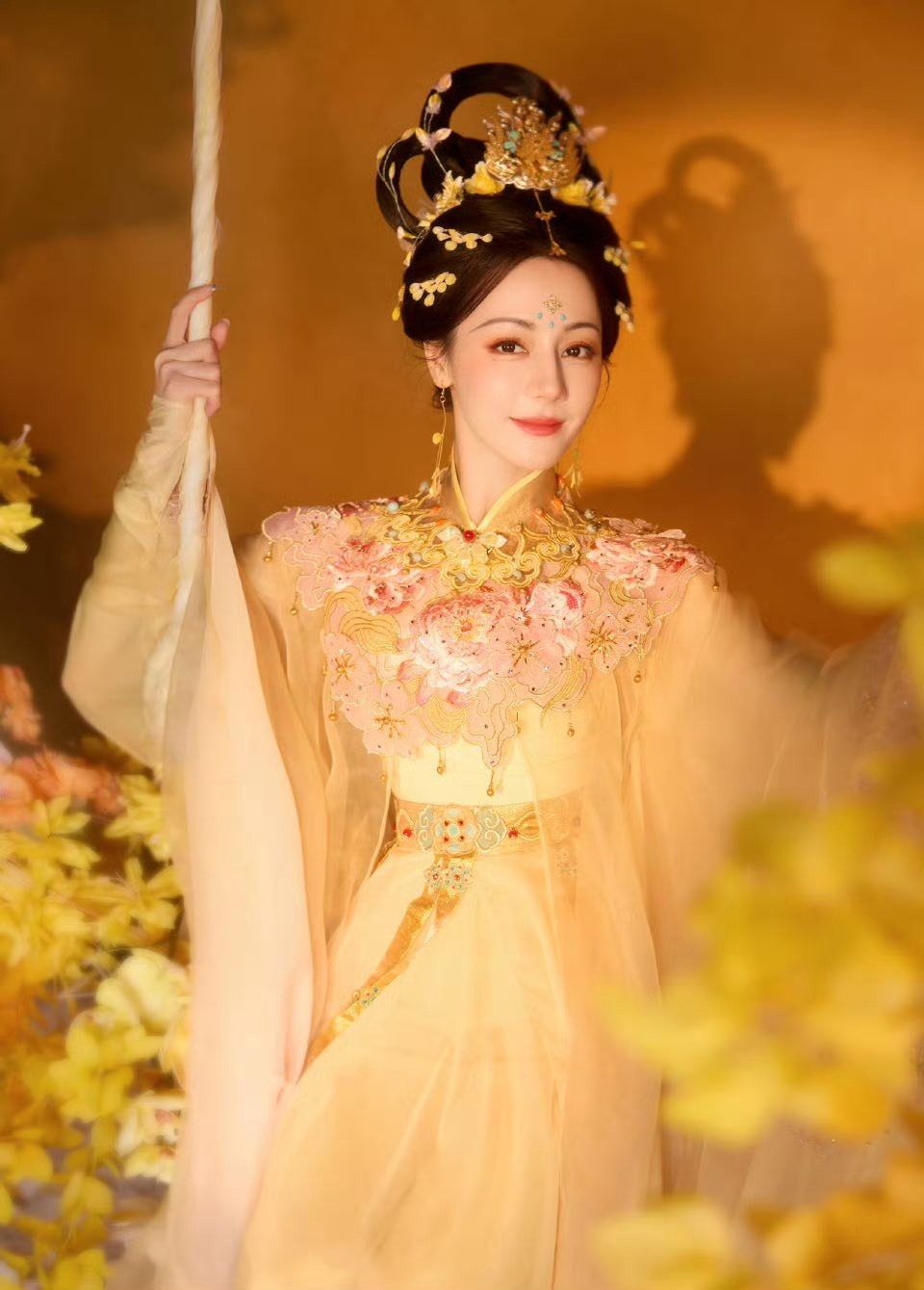 Ngàn vạn mỹ nhân đều thua chị Hằng đẹp nhất Trung Thu 2025: Tiên khí đầy người ngắm mà mê, không phân biệt nổi thật hay mơ- Ảnh 8. Ngàn vạn mỹ nhân đều thua chị Hằng đẹp nhất Trung Thu 2025: Tiên khí đầy người ngắm mà mê, không phân biệt nổi thật hay mơ- Ảnh 8.