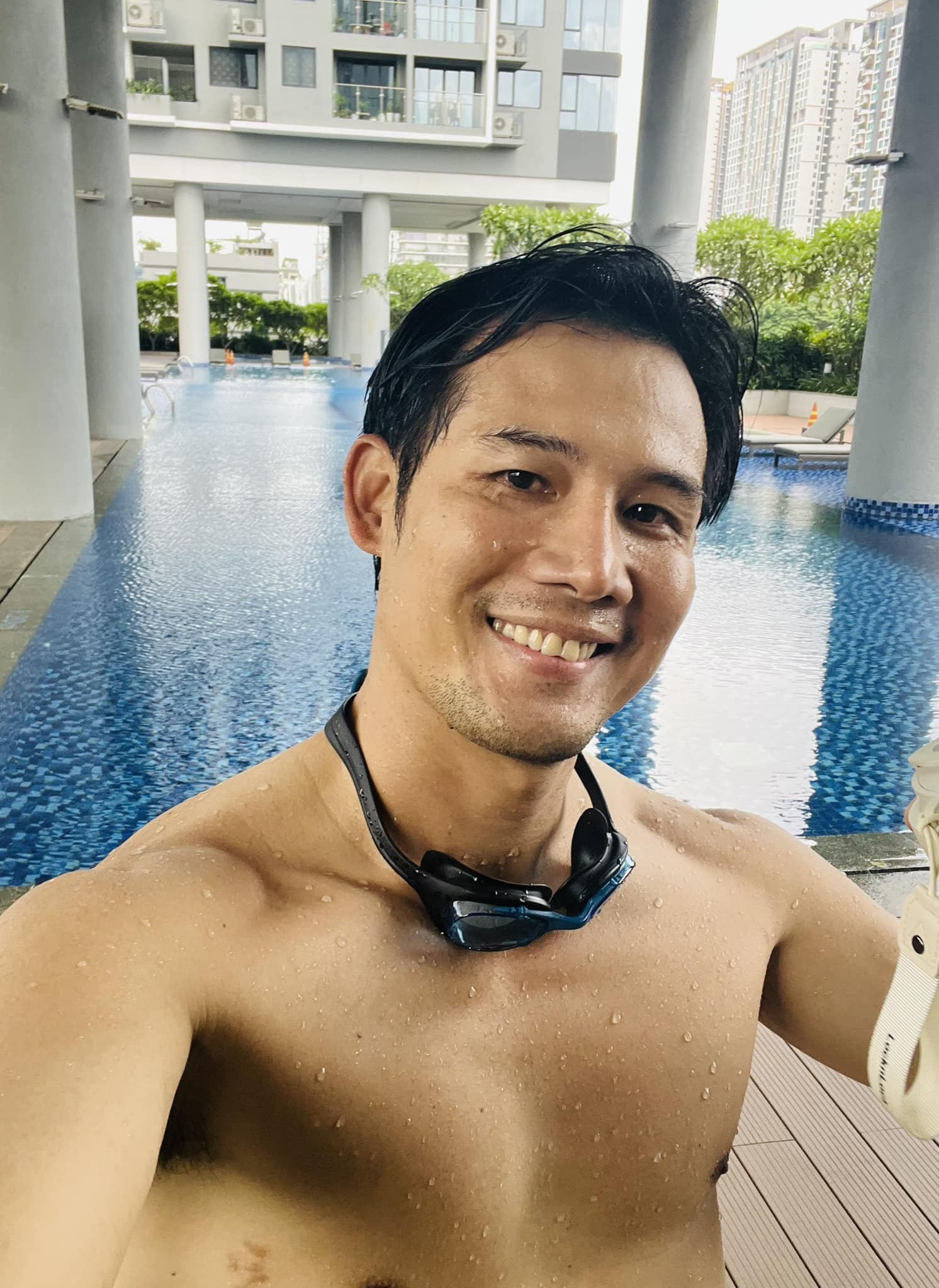 Nam thần Vbiz 20 năm rồi vẫn chẳng chịu già, còn giữ “kỷ lục” cả showbiz không ai dám giành- Ảnh 9. Nam thần Vbiz 20 năm rồi vẫn chẳng chịu già, còn giữ “kỷ lục” cả showbiz không ai dám giành- Ảnh 9.