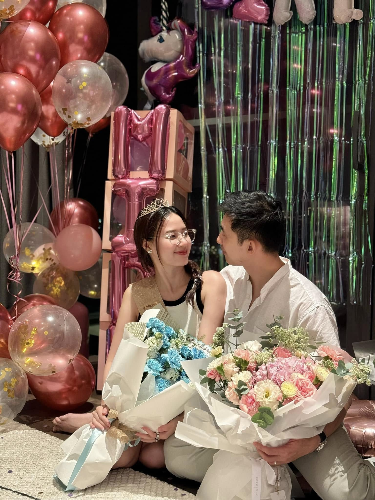 Thiếu gia Minh Đạt lại thế nữa rồi!- Ảnh 9. Thiếu gia Minh Đạt lại thế nữa rồi!- Ảnh 9.