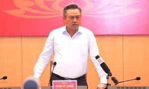Người Hà Nội tấp nập mua thực phẩm trước khi bão Matmo đổ bộ- Ảnh 13.