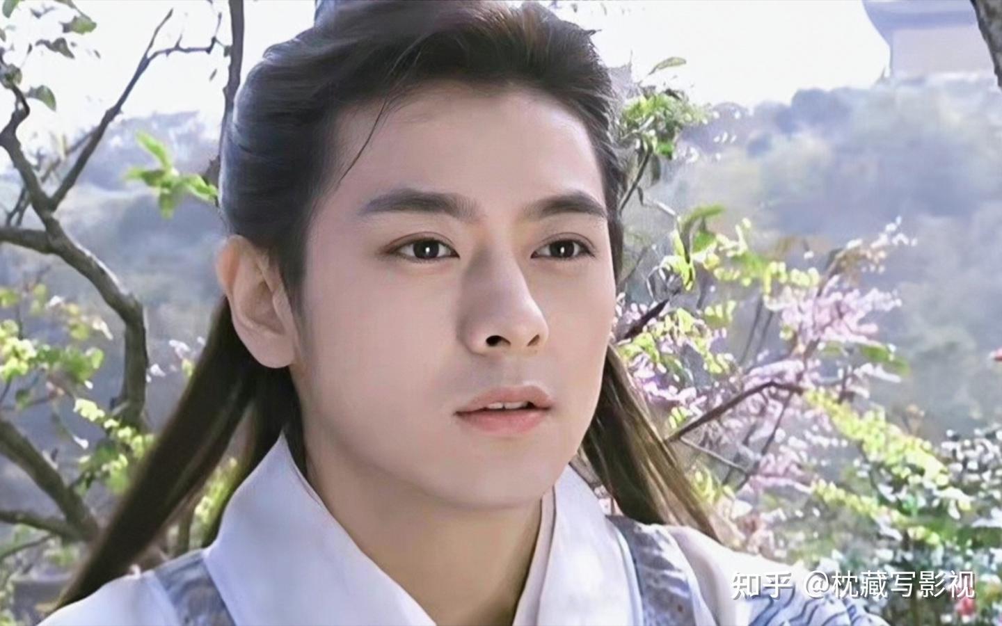 Cao thủ bí ẩn nhất của Kim Dung: Kiếm pháp ngang Độc Cô Cầu Bại nhưng bị tác giả 'gạt phăng' khỏi võ lâm- Ảnh 5. Cao thủ bí ẩn nhất của Kim Dung: Kiếm pháp ngang Độc Cô Cầu Bại nhưng bị tác giả 'gạt phăng' khỏi võ lâm- Ảnh 5.