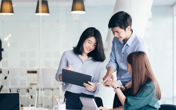 Nghiên cứu 85 năm của Mỹ phát hiện đây là công việc kém hạnh phúc nhất dù lương cao đến đâu- Ảnh 2.