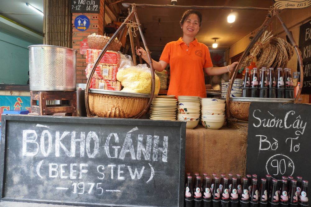 Không phải phở, món ăn chỉ từ 40.000 đồng/phần này mới là hương vị Việt tỏa sáng trên sân chơi quốc tế- Ảnh 4. Không phải phở, món ăn chỉ từ 40.000 đồng/phần này mới là hương vị Việt tỏa sáng trên sân chơi quốc tế- Ảnh 4.