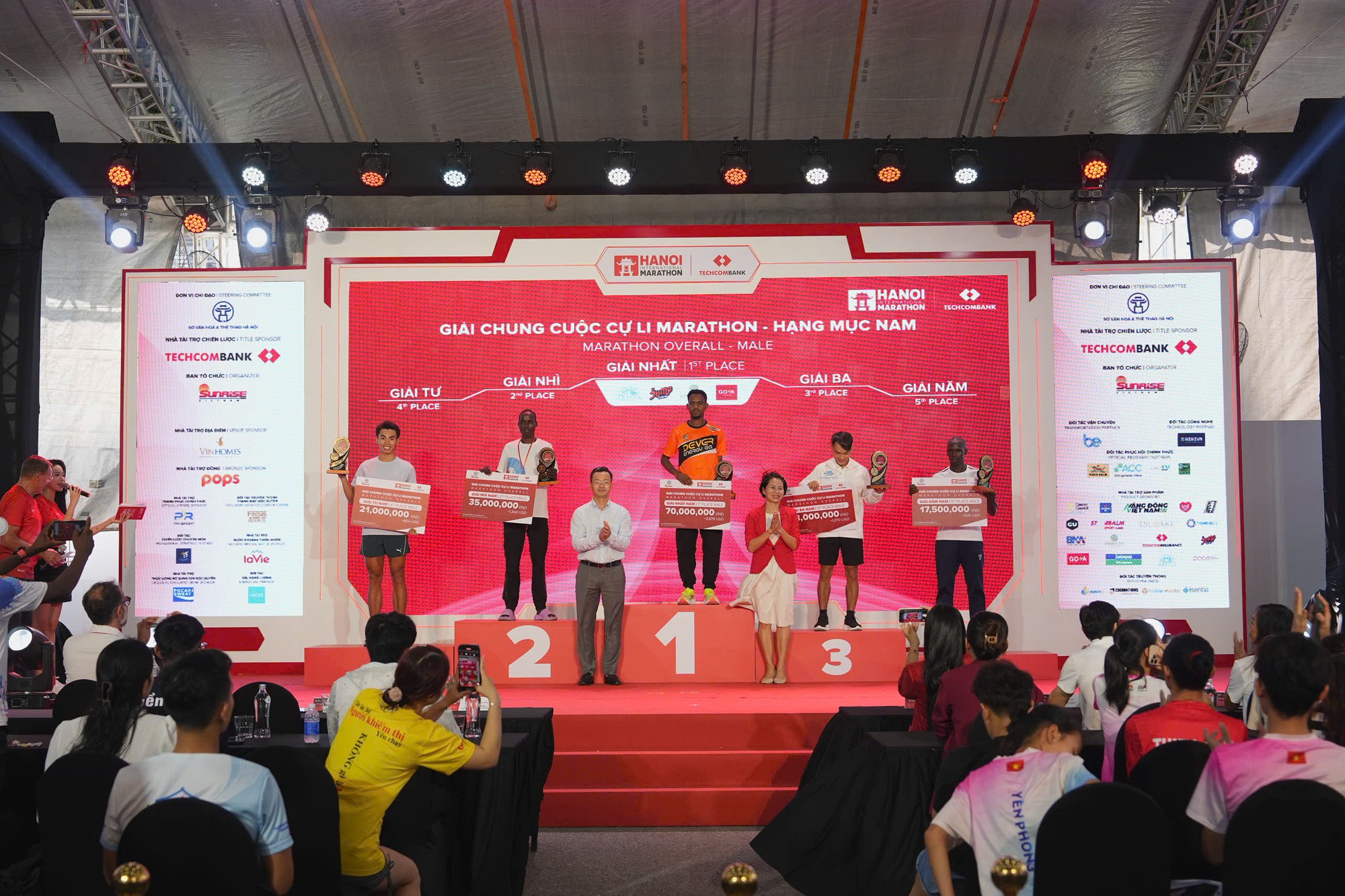 Giải Marathon Quốc tế Hà Nội Techcombank Mùa thứ 4: Bứt phá kỷ lục, lan toả tinh thần vượt trội- Ảnh 2.