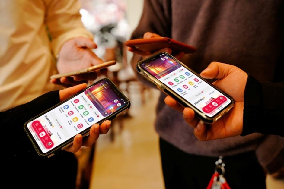 Có gì phía sau đề cử "Hệ sinh thái tài chính số toàn diện xuất sắc" của Viettel Money?- Ảnh 2.