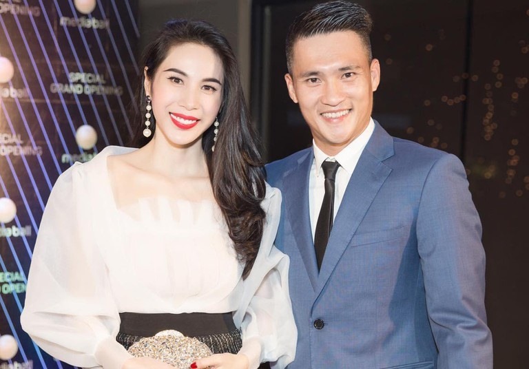 Nữ ca sĩ Vbiz từng được chồng cho 40 tỷ tiêu vặt: Kín tiếng đời tư sau "giông bão", sơ hở lại vướng tin đồn ly hôn- Ảnh 6.