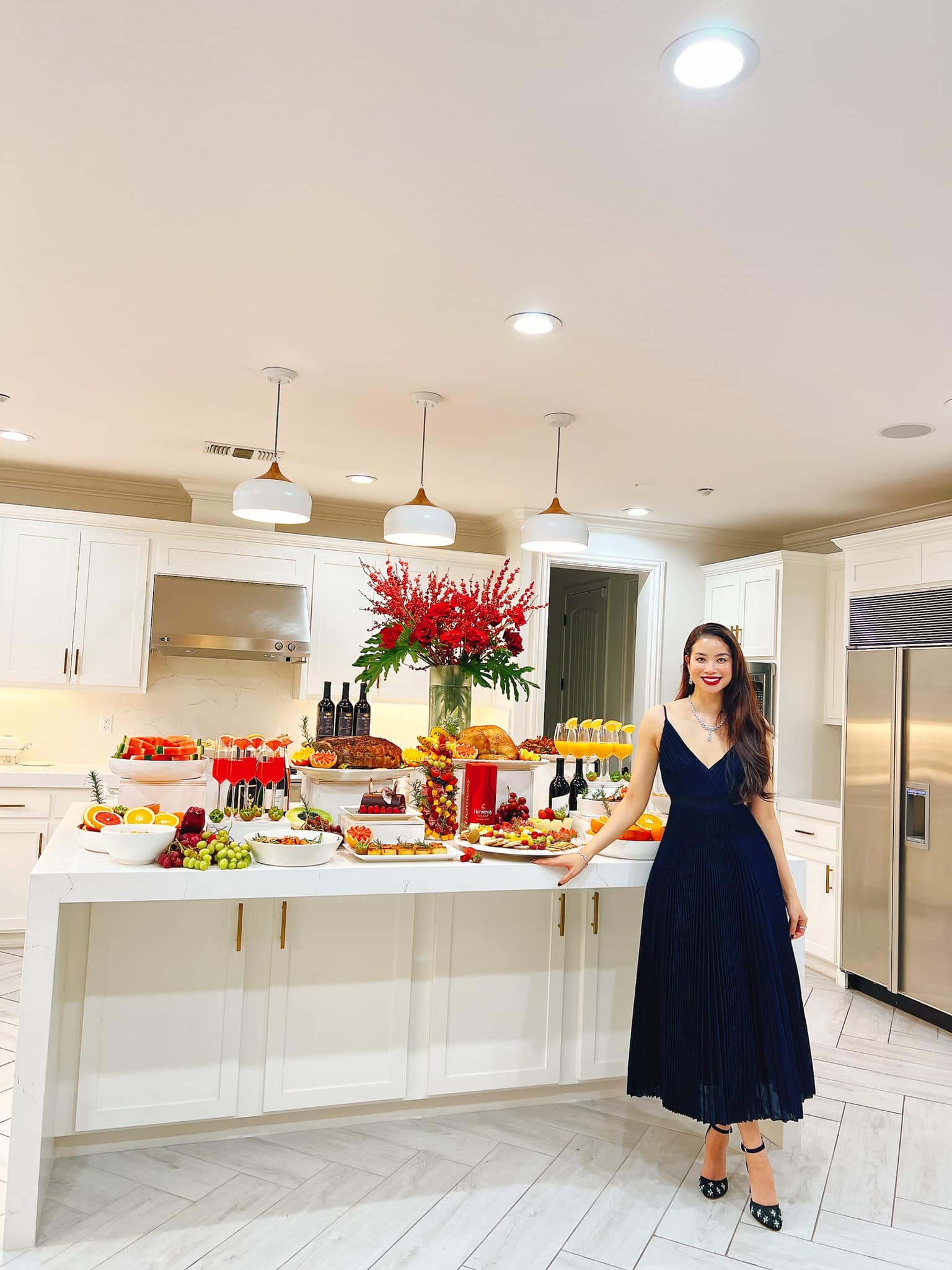 Hoa hậu Việt lấy chồng 6 năm chưa công khai danh tính, tuổi 34 làm chủ tiệm hoa, ở biệt thự 7 phòng- Ảnh 13.