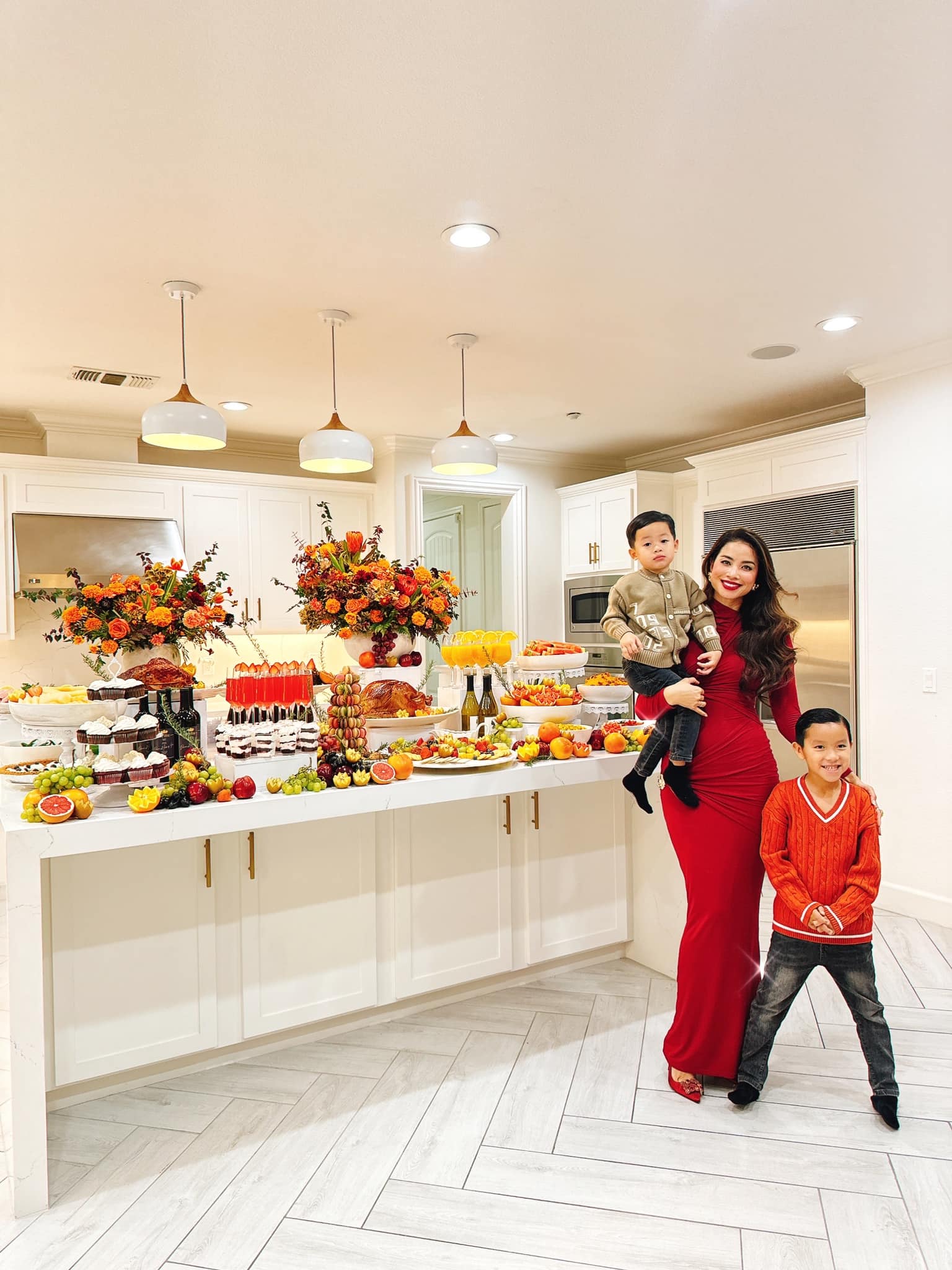 Hoa hậu Việt lấy chồng 6 năm chưa công khai danh tính, tuổi 34 làm chủ tiệm hoa, ở biệt thự 7 phòng- Ảnh 12.