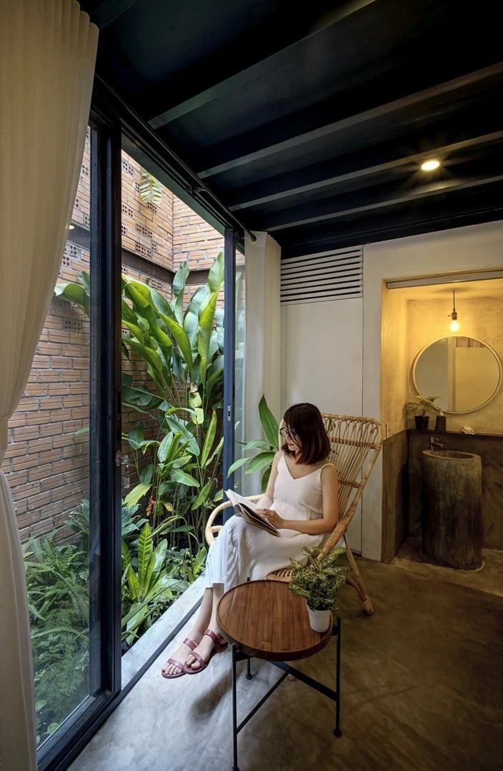 Người giàu không quét nhà kiểu như bạn: Bí mật phong thuỷ giữ tài khí qua cây chổi- Ảnh 1. Người giàu không quét nhà kiểu như bạn: Bí mật phong thuỷ giữ tài khí qua cây chổi- Ảnh 1.